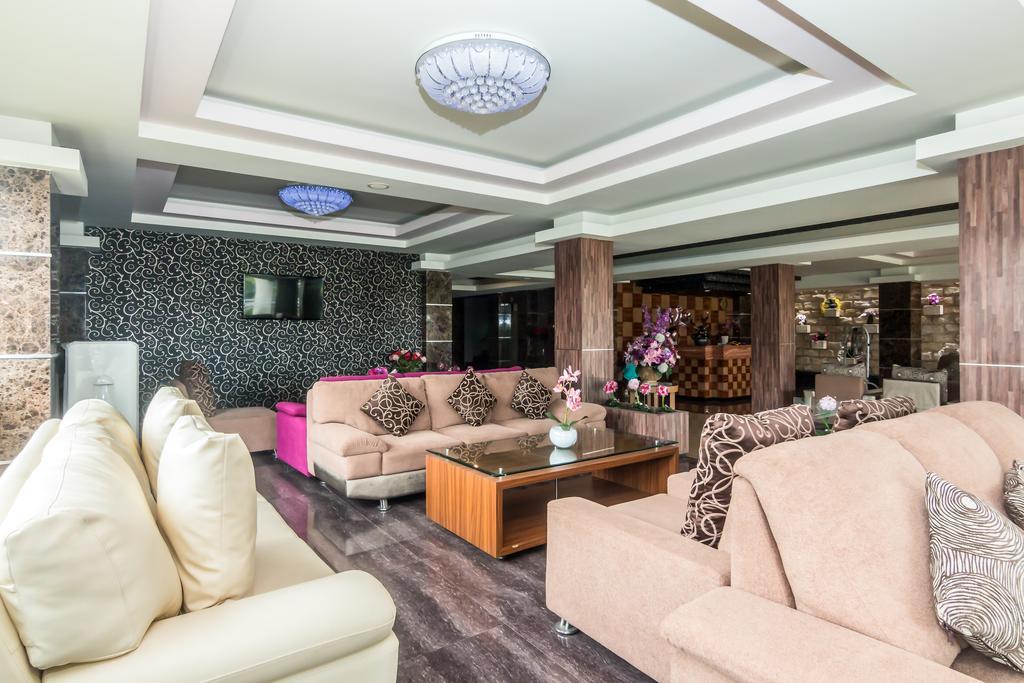 Zen Rooms Denpasar Marlboro Dış mekan fotoğraf
