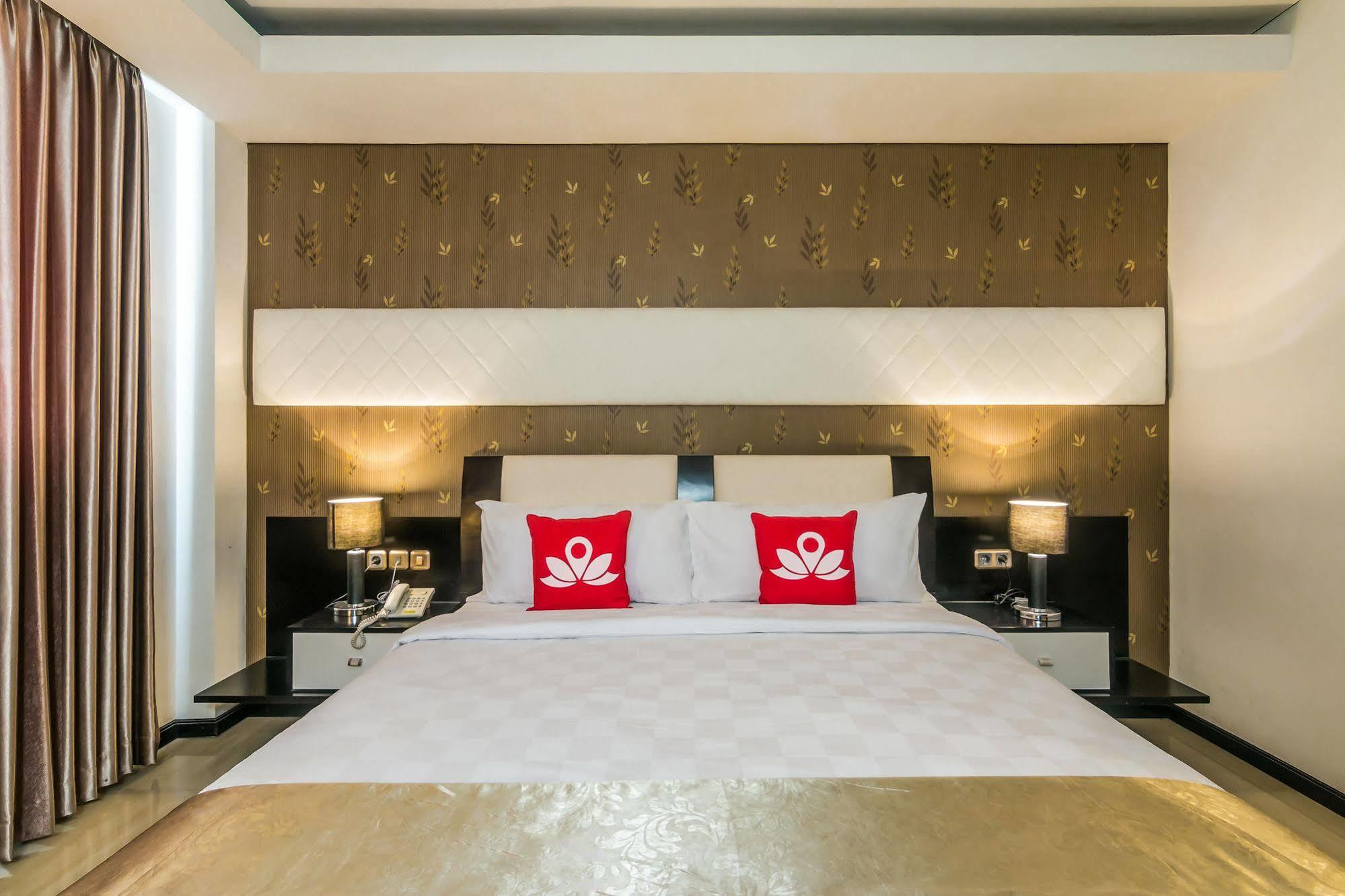 Zen Rooms Denpasar Marlboro Dış mekan fotoğraf
